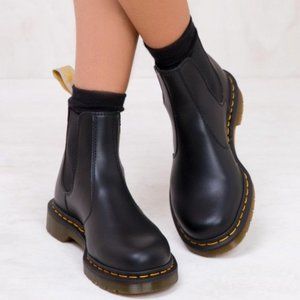 VEGAN 2976 FELIX CHELSEA BOOTS Dr. Martens Size 7